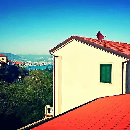 Relais Del Golfo מלון 3*