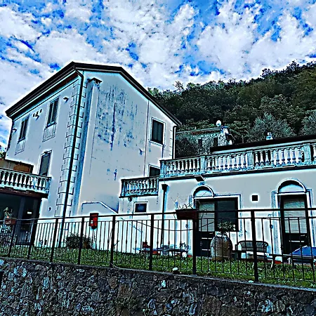 Guest house Relais Del Golfo 3*
