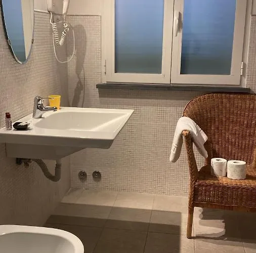 Relais Del Golfo Hotel